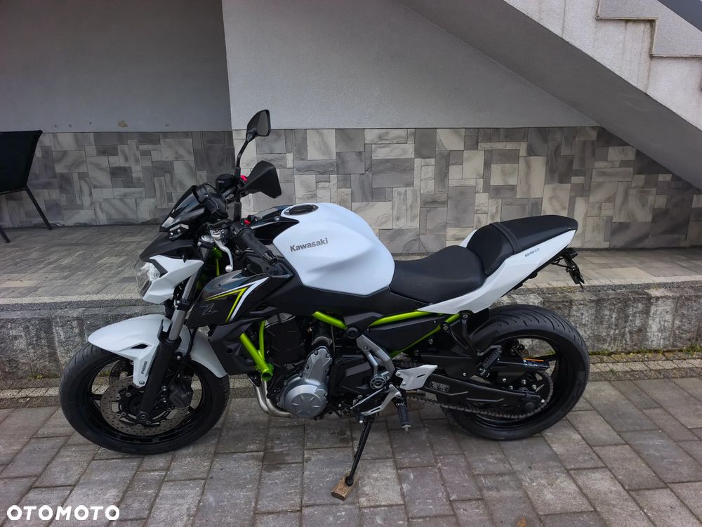 Kawasaki Z 650 - 19