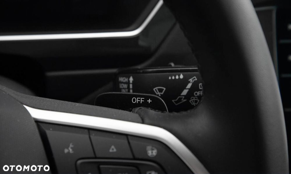 Volkswagen Tiguan - 8