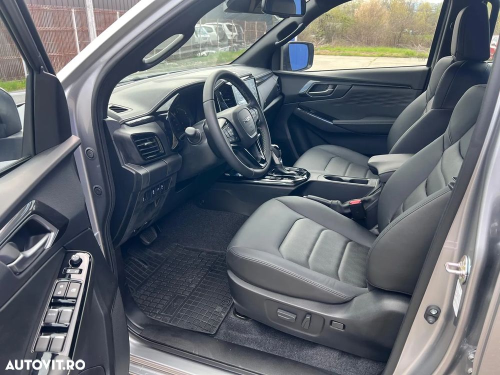 Isuzu D-MAX - 8