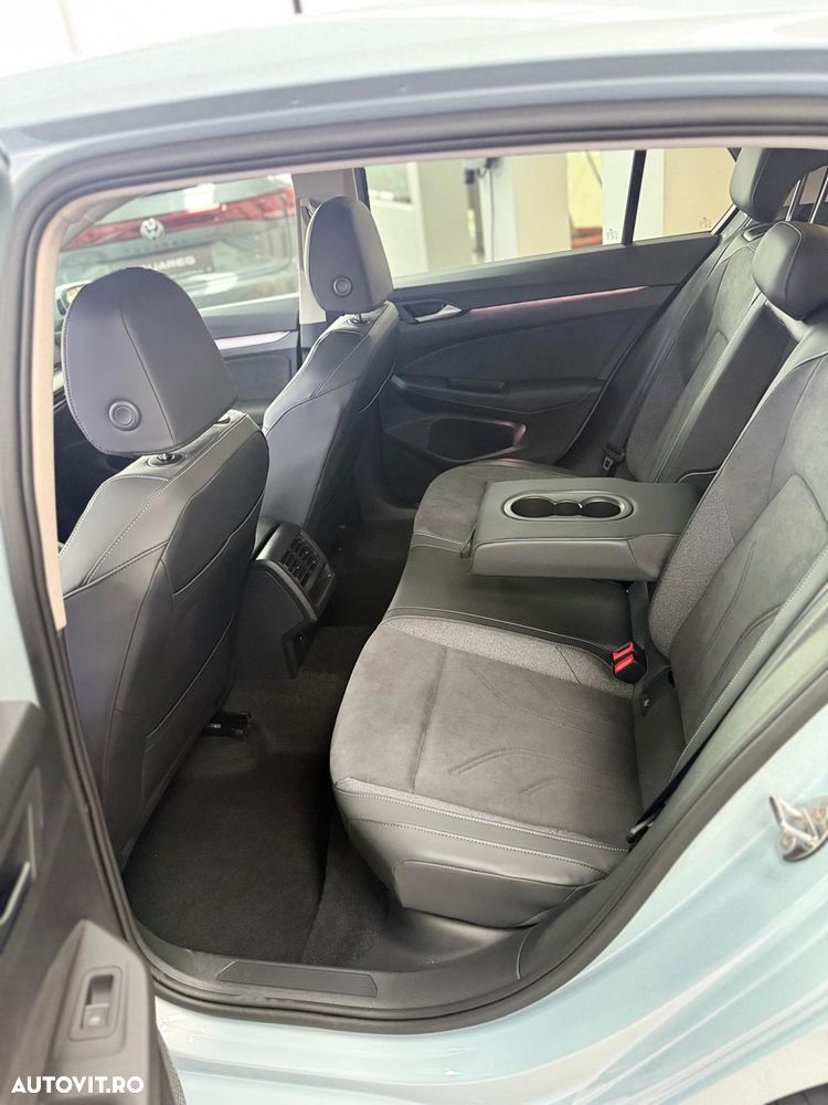Volkswagen Golf 1.5 eTSI ACT DSG MHEV Life - 9