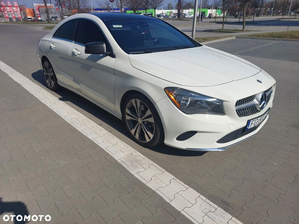 Mercedes-Benz CLA 250 7G-DCT Edition 1 - 3