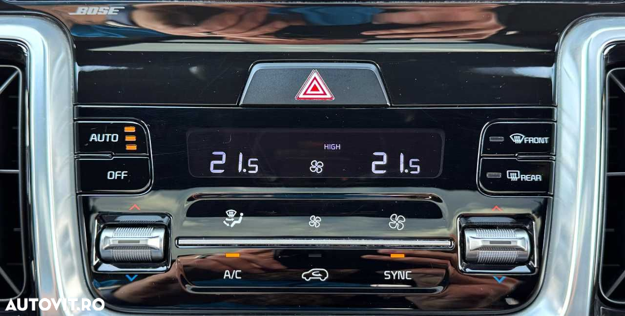 Kia Sorento - 30