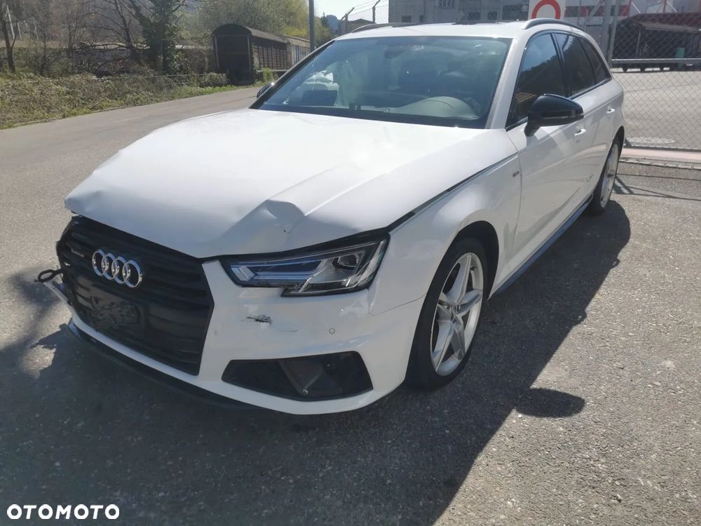 Audi A4 Avant 2.0 TDI S tronic quattro design - 2