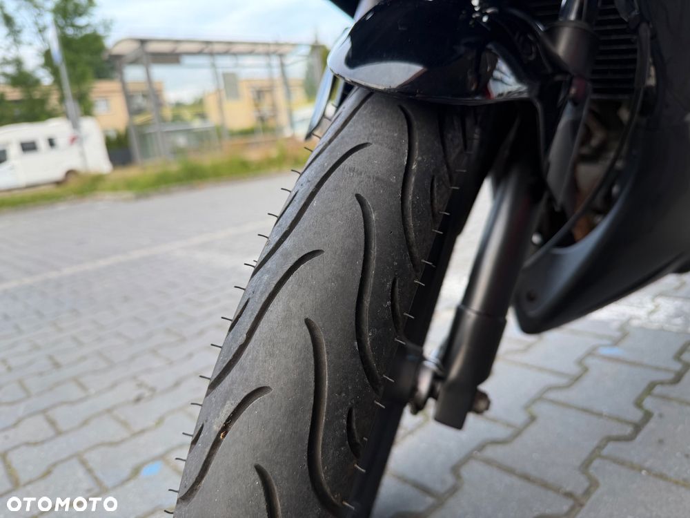 Honda CBR - 6