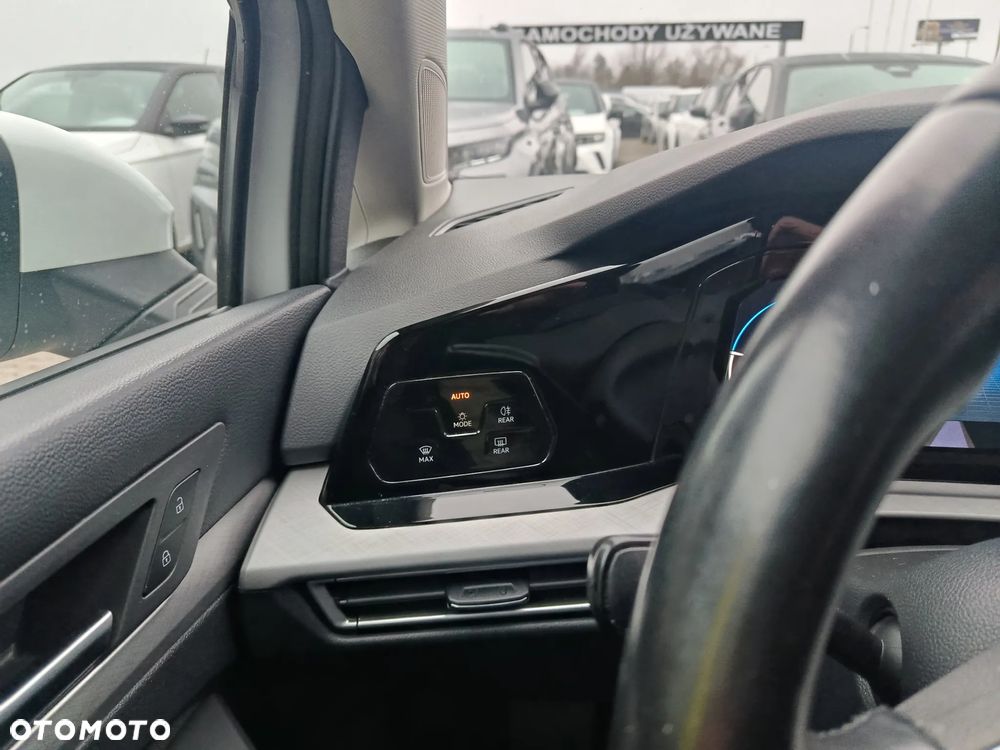 Volkswagen Golf 2.0 TDI Life - 9