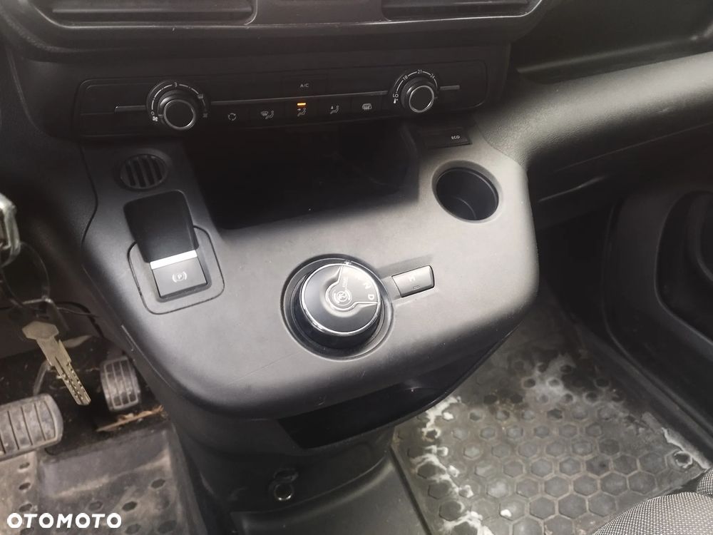 Peugeot PARTNER - 6