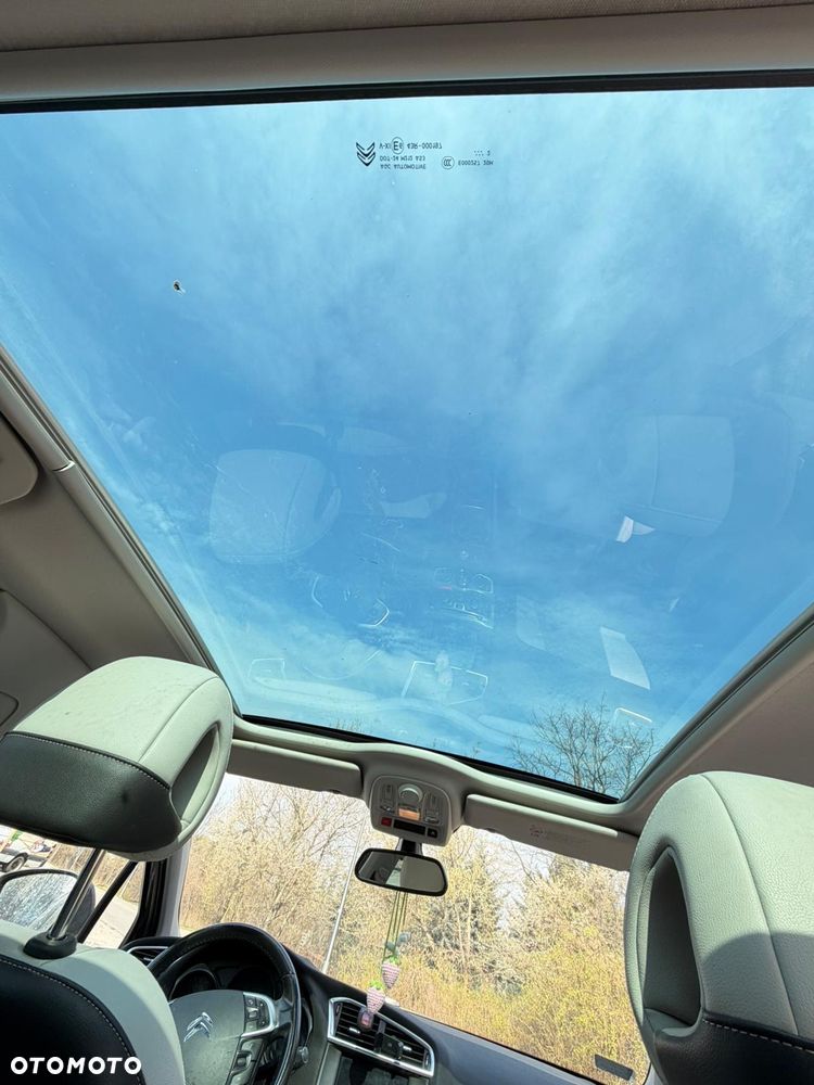 Citroën C4 HDi 150 Exclusive - 6