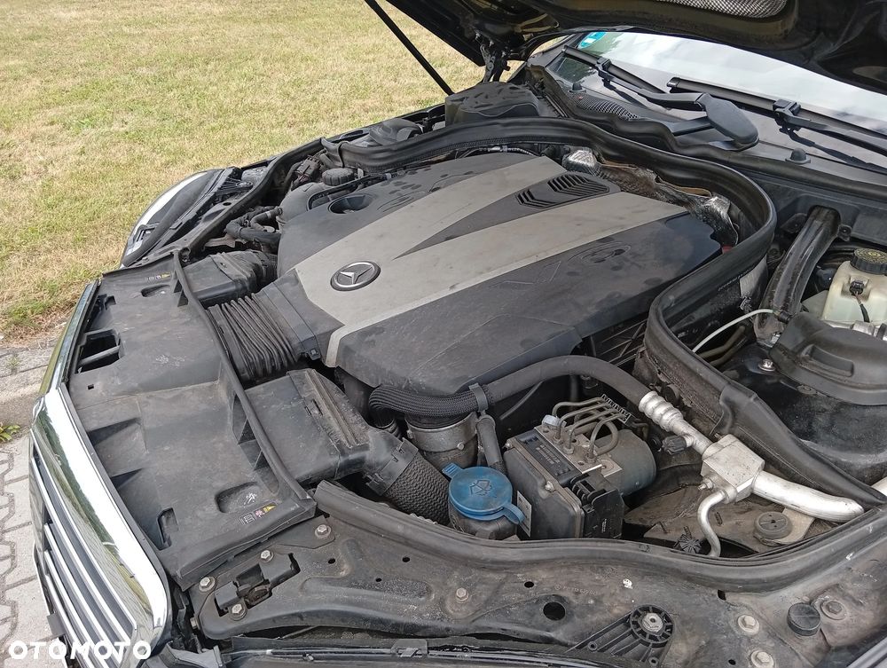 Mercedes-Benz Klasa E 350 CDI DPF BlueEFFICIENCY 7G-TRONIC Avantgarde - 12