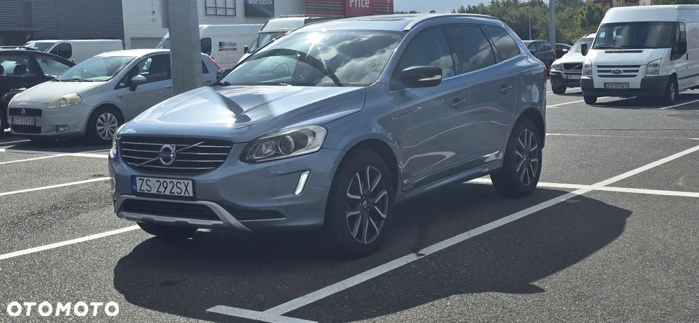 Volvo XC 60 T6 AWD Drive-E Momentum - 6