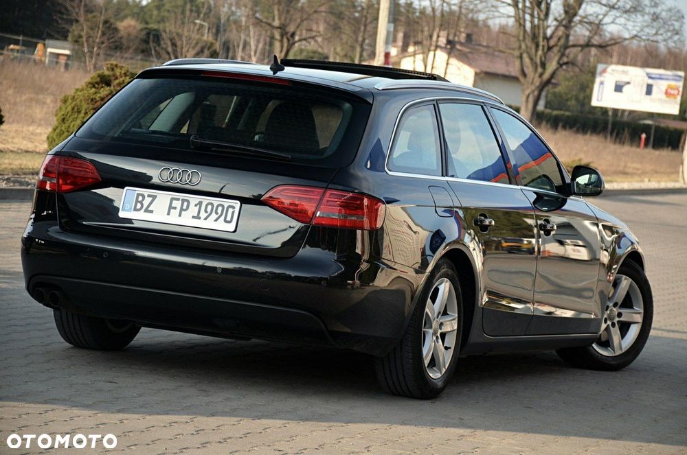 Audi A4 Avant - 9
