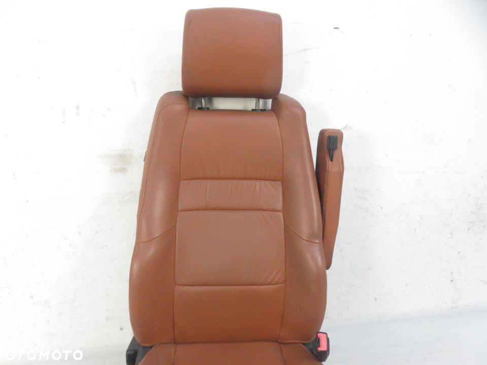 FOTELE KOMPLET RANGE ROVER SPORT L320 - 6