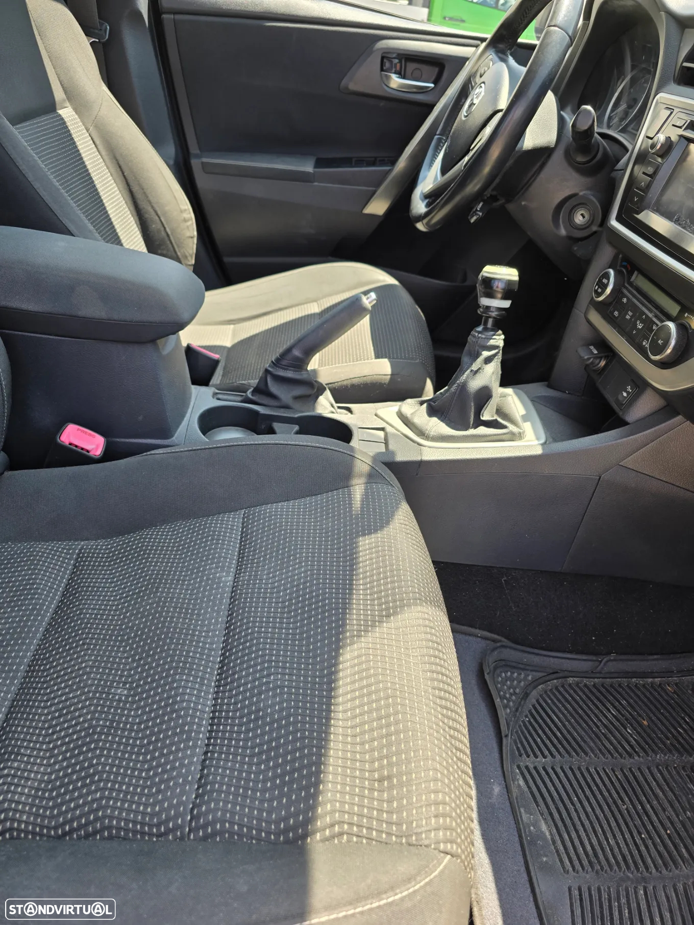 Toyota Auris Touring Sports 1.6 VVT-i Exclusive - 11