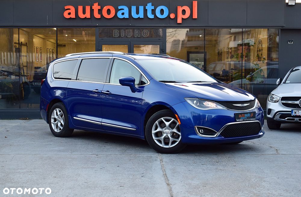 Chrysler Pacifica