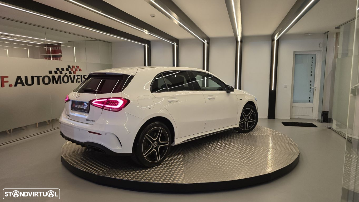 Mercedes-Benz A 250 e AMG Line - 18