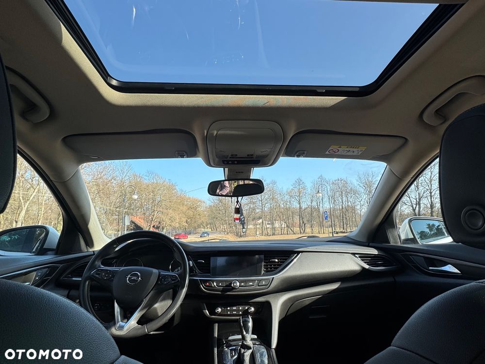 Opel Insignia 1.5 T Exclusive S&S - 12