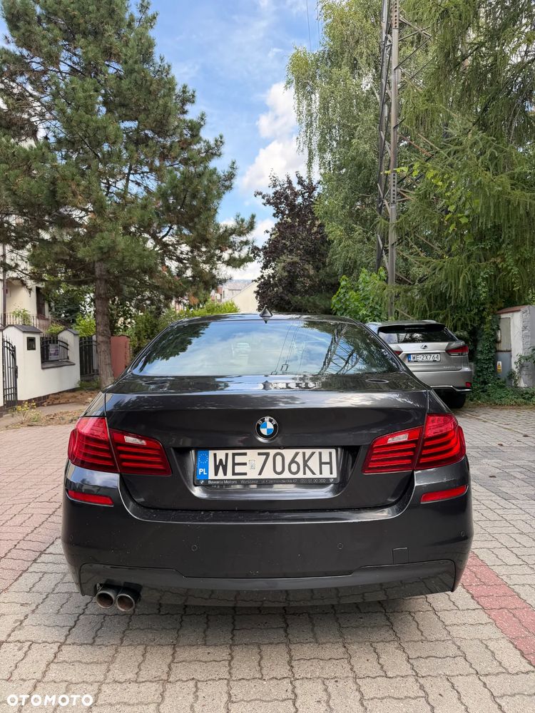 BMW Seria 5 520d xDrive - 5