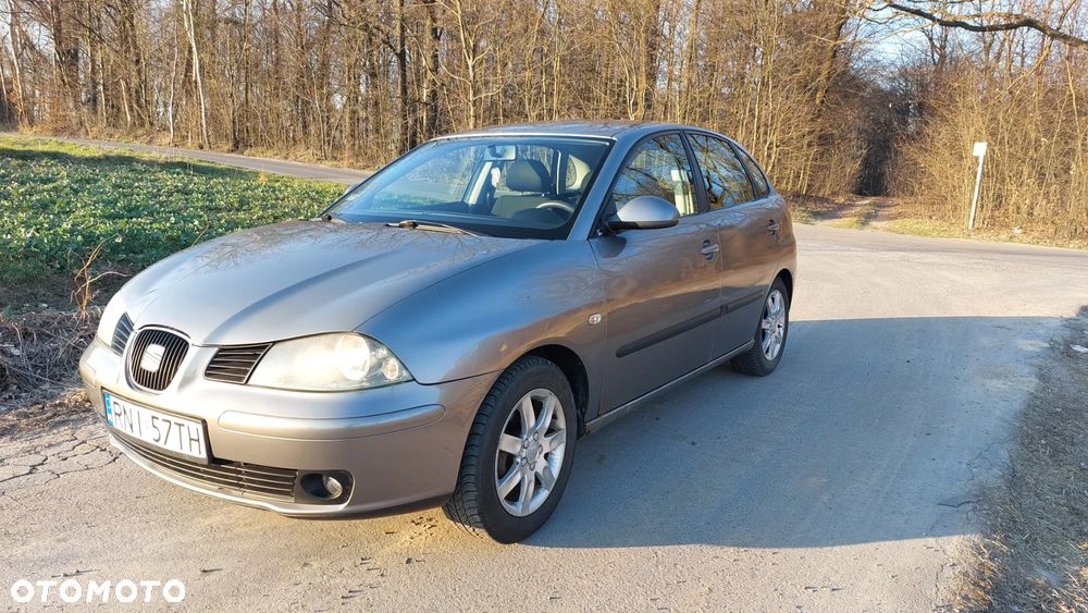 Seat Ibiza 1.4 16V Reference - 1