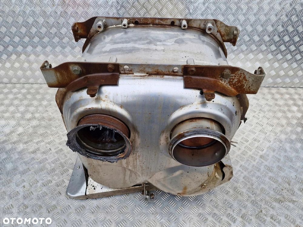 KATALIZATOR SCR DAF XF 106 EURO 6 - 1