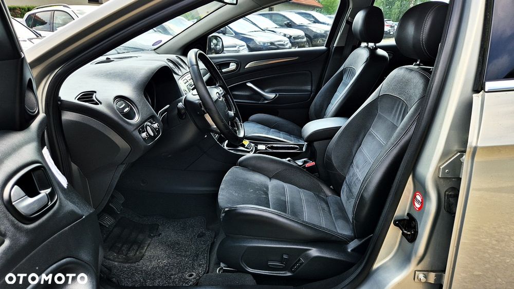 Ford Mondeo 2.0 FF Platinium X Plus (Titanium) - 30