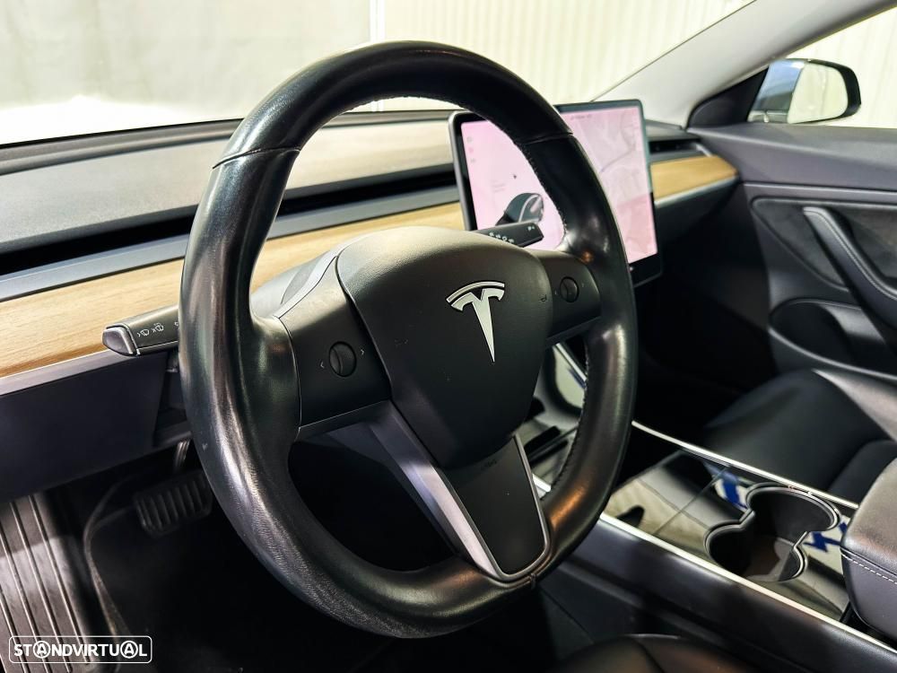 Tesla Model 3 Long-Range Dual Motor AWD - 19