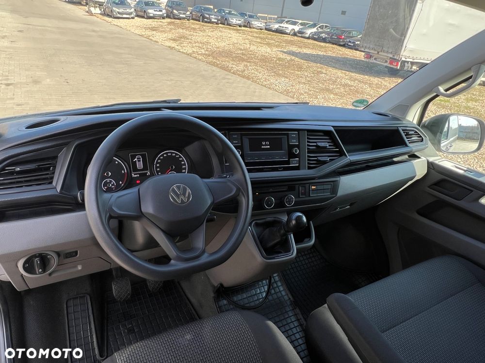 Volkswagen Transporter T6.1 - 16