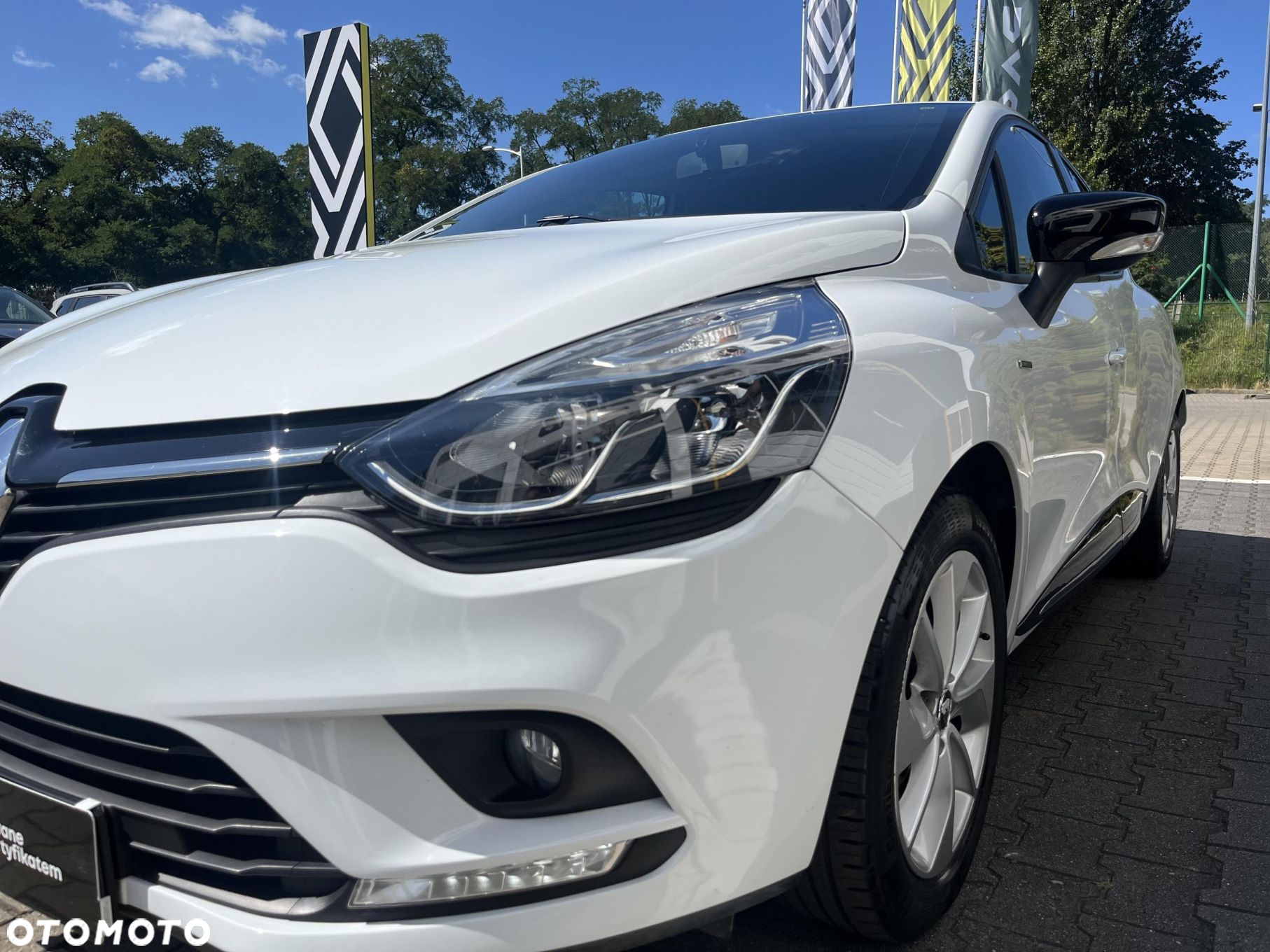 Renault Clio 0.9 Energy TCe Limited EU6 - 26