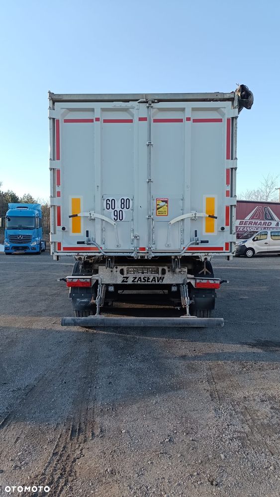 Zaslaw WYWROTKA/KLAPO-DRZWI/OSIE SAF - 3