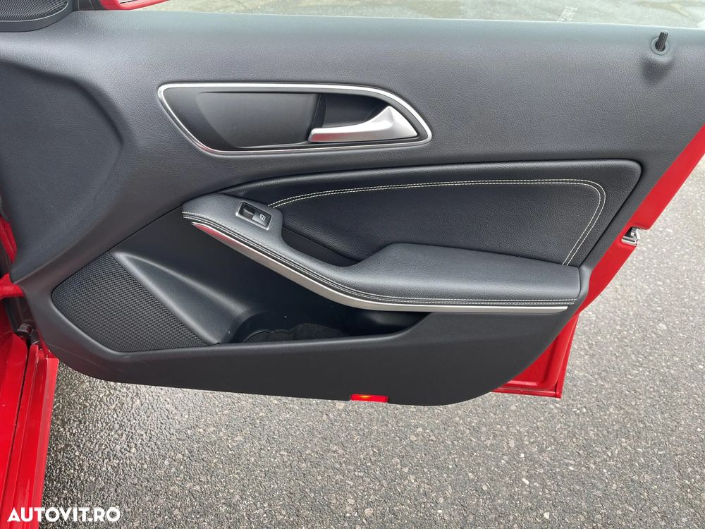 Mercedes-Benz A 200 - 25