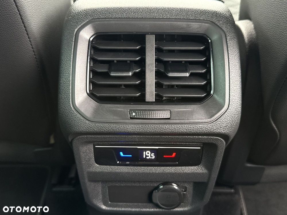 Volkswagen Tiguan 1.5 TSI EVO R-Line DSG - 34