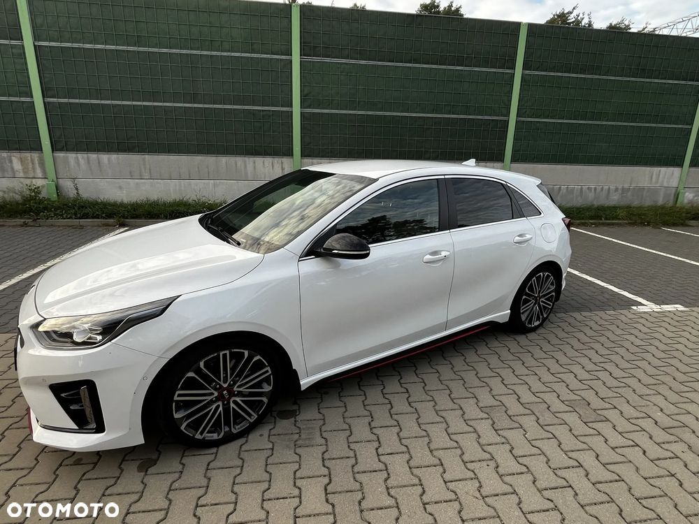 Kia Ceed - 5