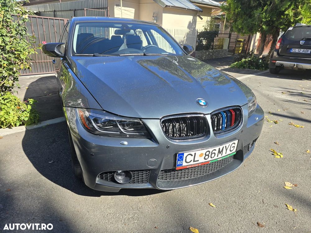 BMW Seria 3 320d DPF Efficient Dynamics Edition - 13