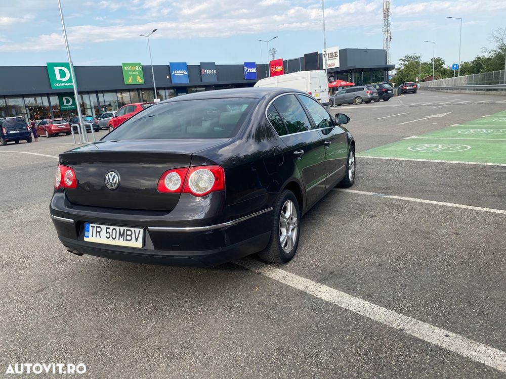 Volkswagen Passat 2.0 TDI Comfortline DPF - 4