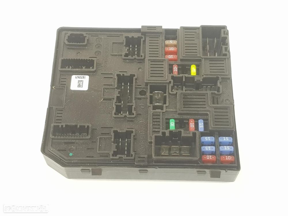 CAIXA DE RELES FUSÍVEIS NISSAN X-TRAIL T32 - 1