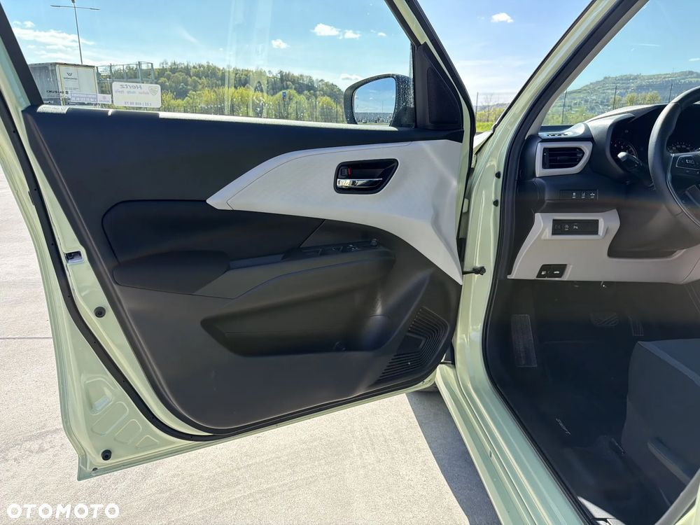 Suzuki Swift 1.2 Dualjet SHVS Premium Plus CVT - 11