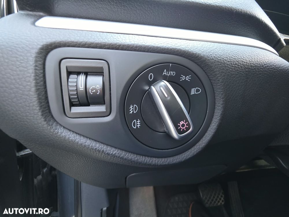 Volkswagen Sharan 2.0 TDI DSG Blue Motion Comfortline - 21