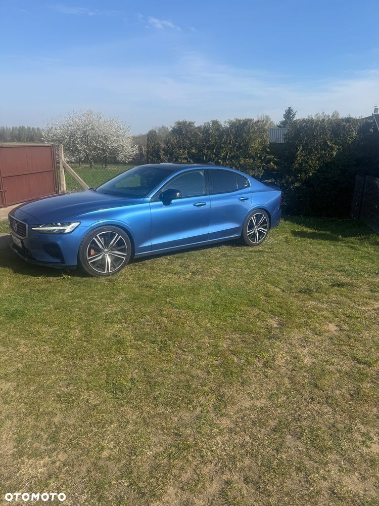 Volvo S60 T5 AWD R-Design - 4