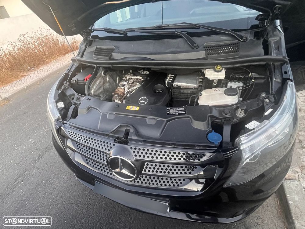 Mercedes-Benz Vito Tourer Longa Aut. PRO — fotografia 15