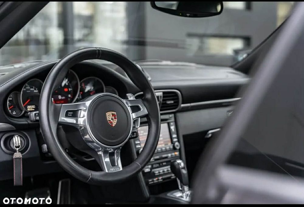 Porsche 911 Carrera PDK Black Edition - 6