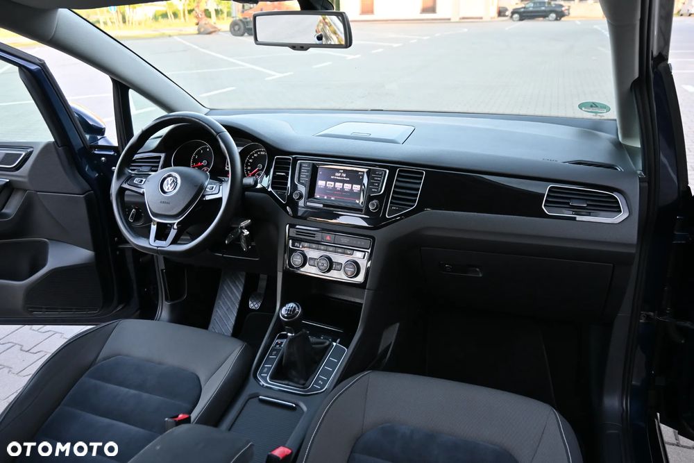 Volkswagen Golf Sportsvan 1.4 TSI (BlueMotion Technology) Highline - 28