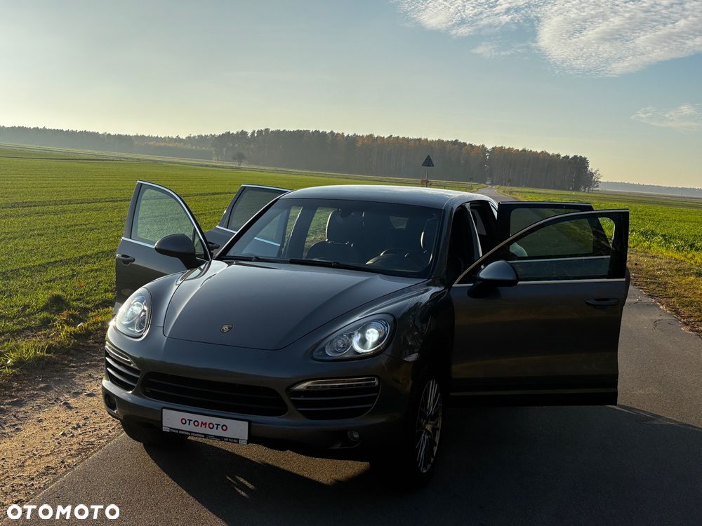 Porsche Cayenne Diesel Tiptronic S - 12