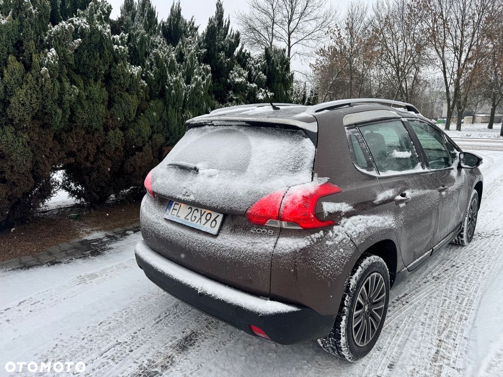 Peugeot 2008 1.2 VTi/Pure Tech Active - 4