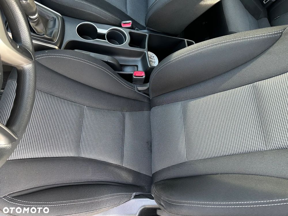 Hyundai i30 1.4 CRDi Comfort - 16