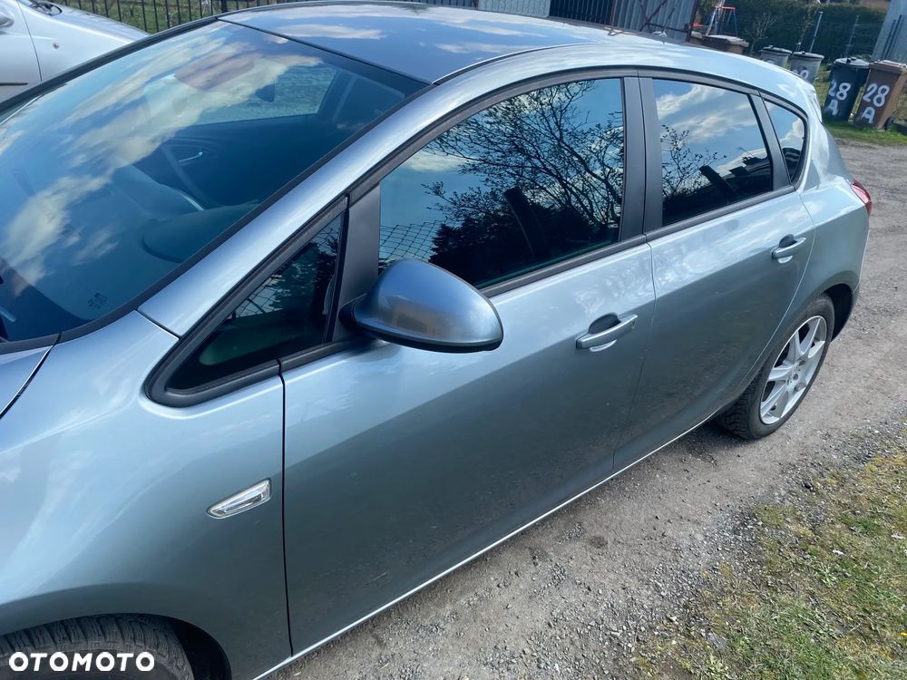 Opel Astra 1.4 Turbo - 13