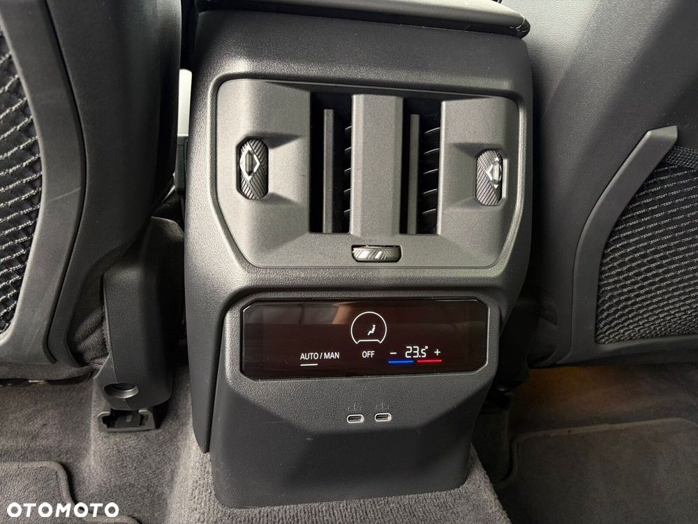 BMW X3 xDrive20d mHEV - 16