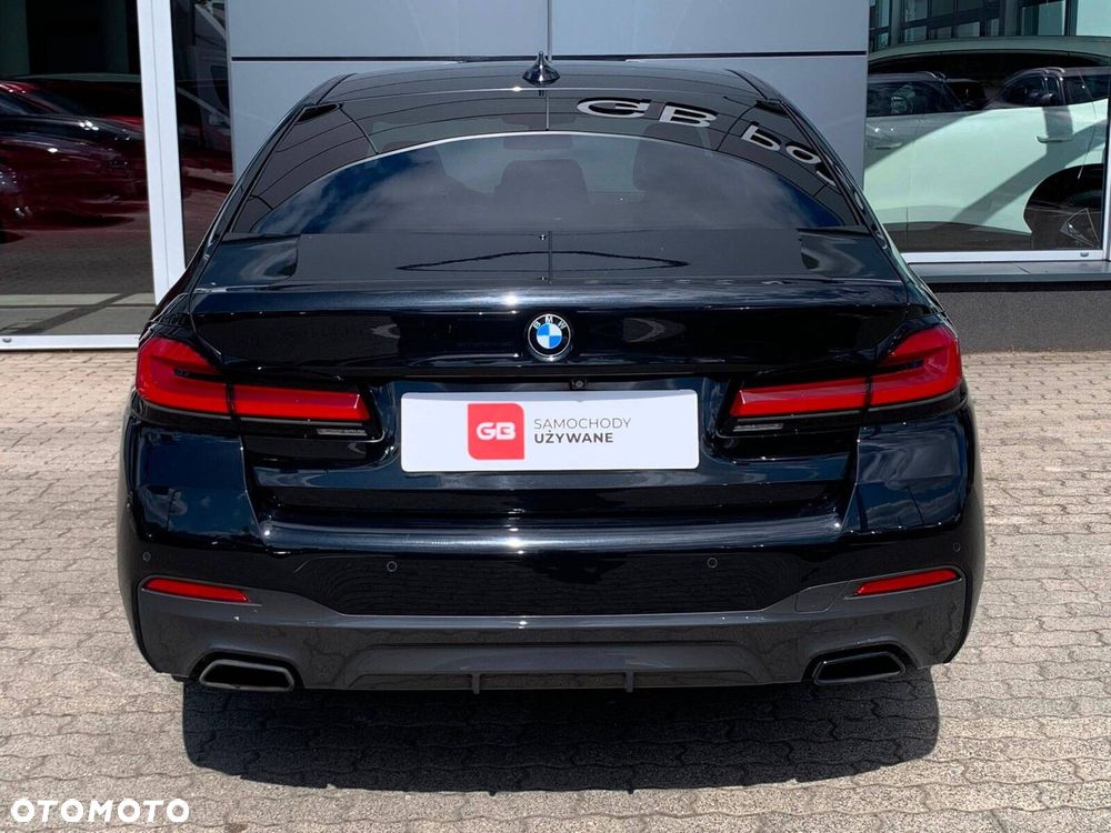 BMW Seria 5 530i xDrive M Sport sport - 8