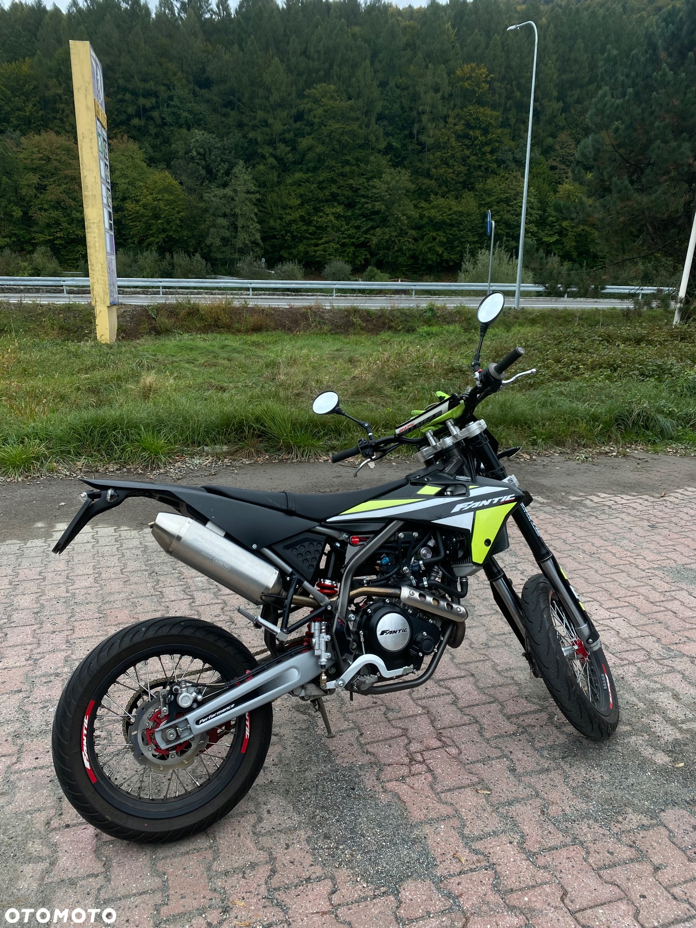 Fantic Inny - 12