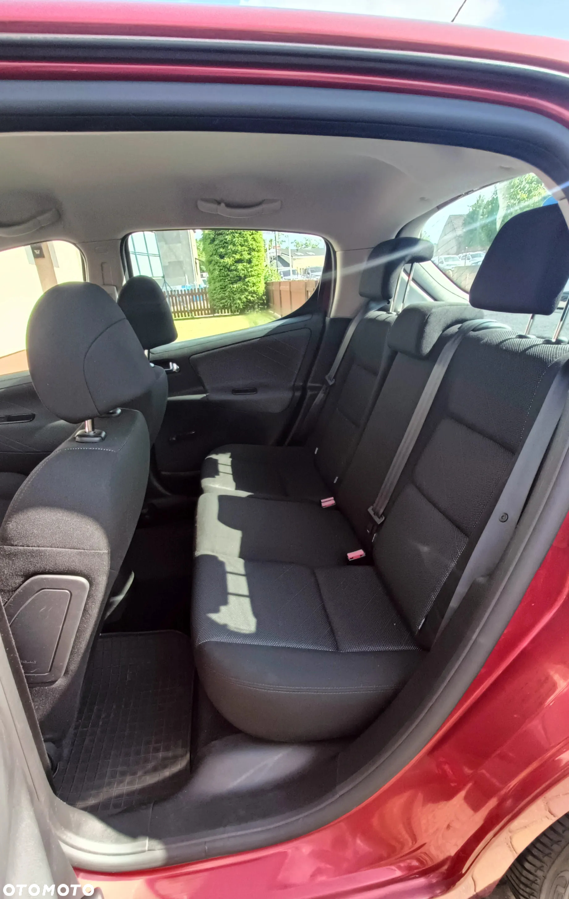 Peugeot 207 1.4 16V Trendy - 13