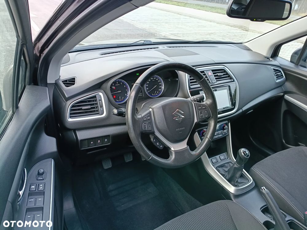 Suzuki S-Cross - 6