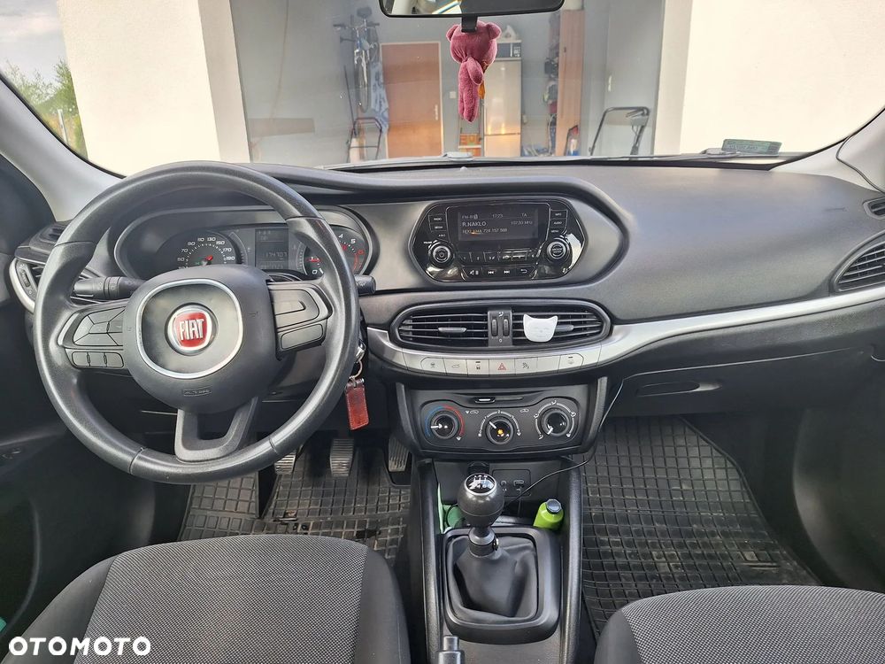 Fiat Tipo 1.4 16V - 12