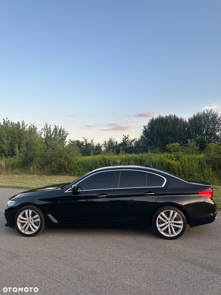 BMW Seria 5 520d Luxury Line sport - 6